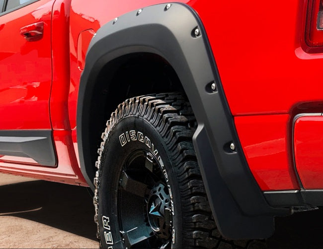 Salpicaderas Super Bolt para RAM 1500 DT 2019-2024