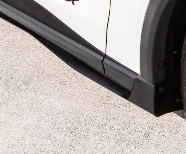 Juego de faldones laterales negro satinado para Ford Mach-E 2022-2025