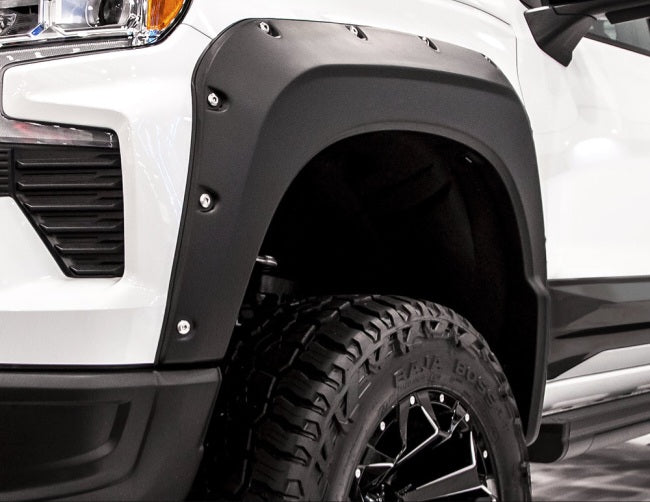Salpicaderas Super Bolt para Chevrolet Silverado 1500 Short Box 69.92" 2022-2025+